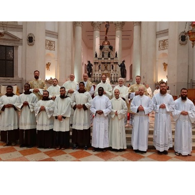 Ministeri Image